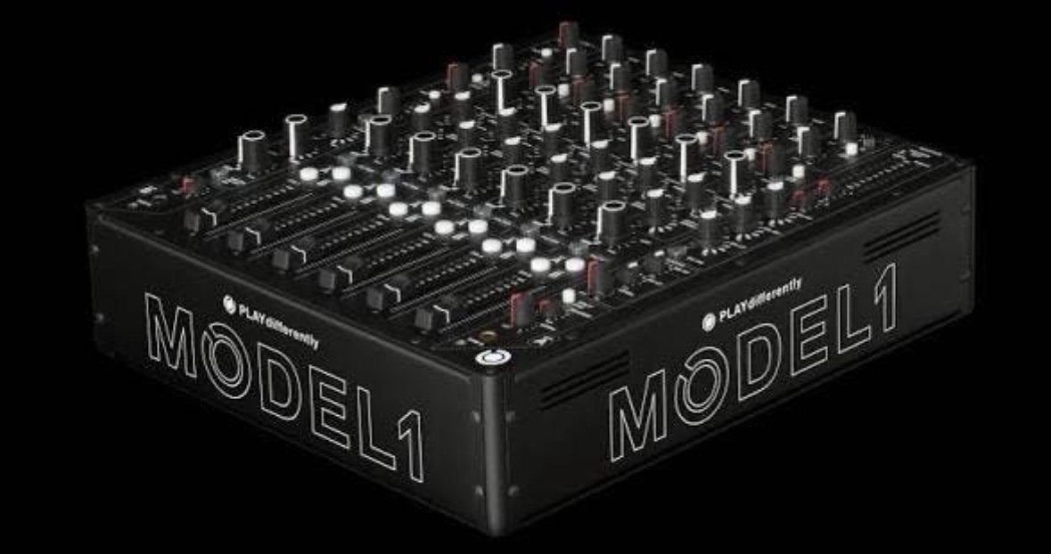 PLAYdifferently MODEL 1 DJ Mixer - Perfecte staat, Ophalen of Verzenden, Zo goed als nieuw, Dj-set, Overige merken