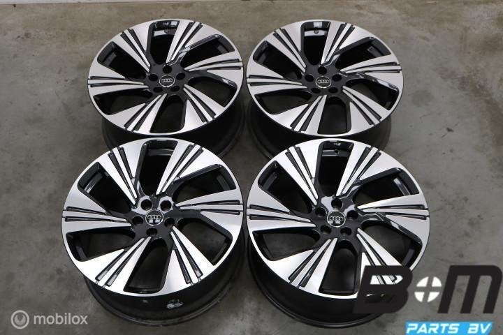 NIEUWSTAAT! Org 22 inch RS velgen Audi Q8 Etron 4KE601025AM