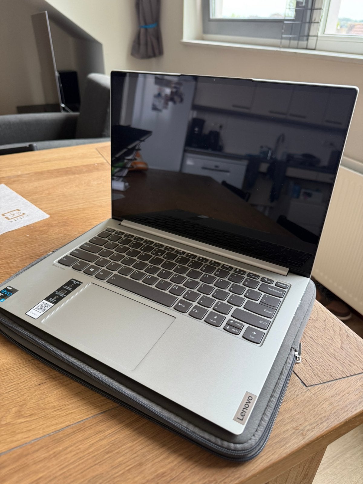 Lenovo Yoga, Computers en Software, Ophalen, 14 inch, Qwerty, Zo goed als nieuw