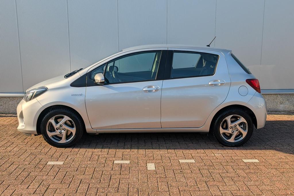 Toyota Yaris 1.5 Hybrid Trend | Camera | Bluetooth| Cruise C, Auto's, Gebruikt, Euro 6, 4 cilinders, 49 €/maand