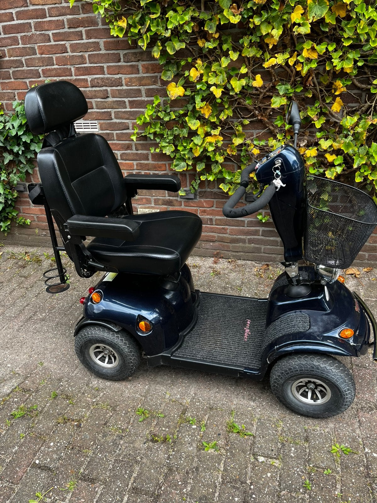 Scootmobiel 4 wielen Mango Tiger 4, Diversen, Brommobielen en Scootmobielen, Ophalen, Gebruikt, 26 t/m 35 km, 16 km/u of meer