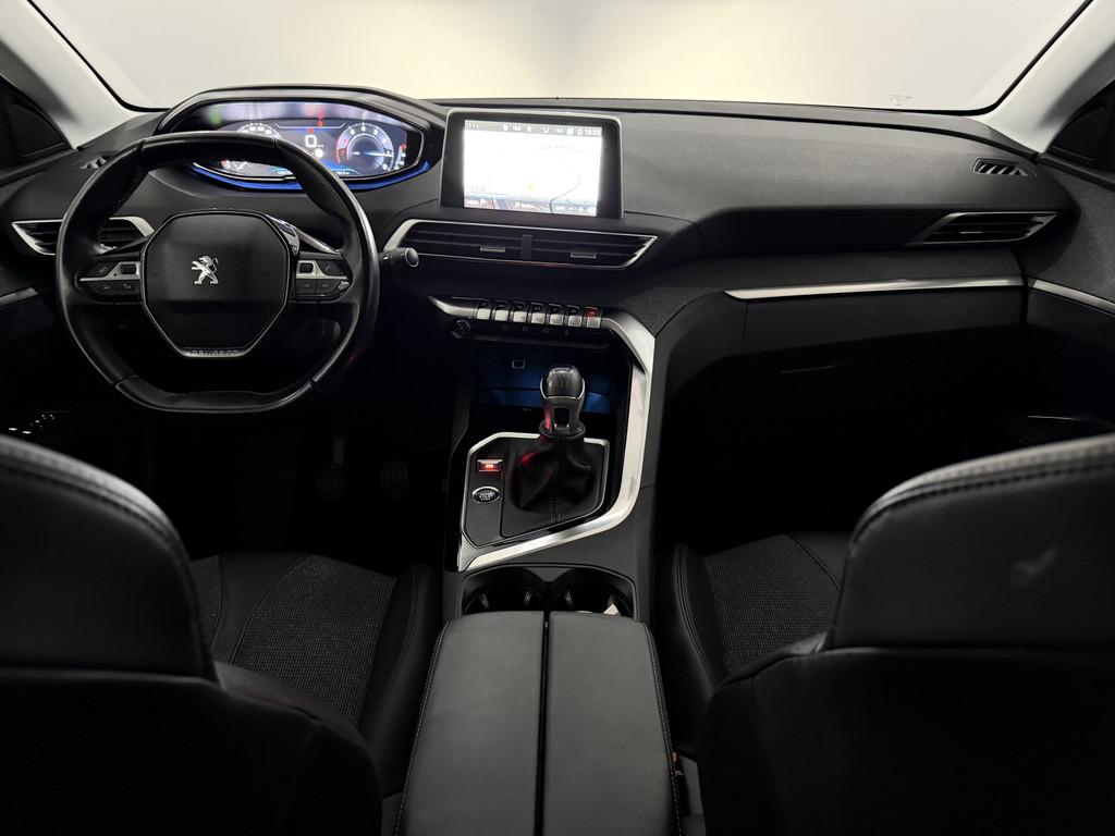 Peugeot 3008 1.2 PureTech Blue Lease Premium Half leder, Cam, Voorwielaandrijving, Gebruikt, 1199 cc, Leder en Stof