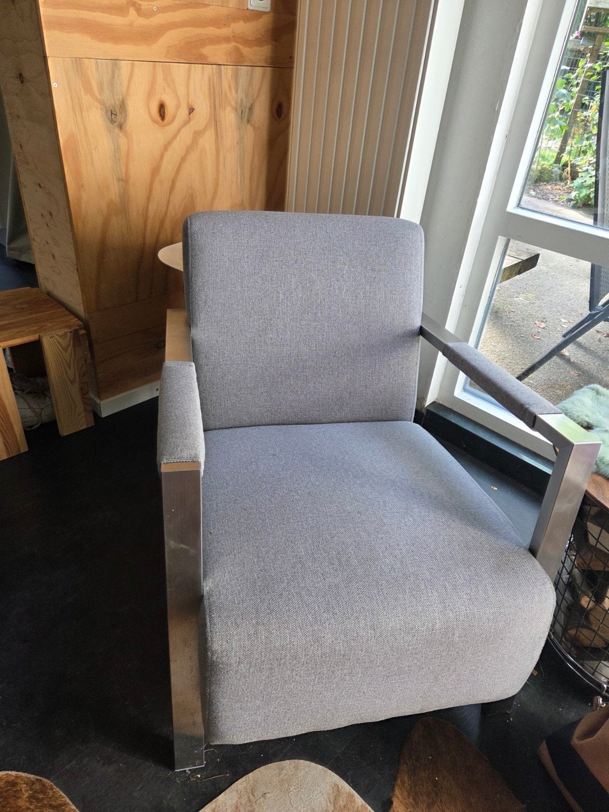 stoel, Huis en Inrichting, Stoelen, Ophalen, Zo goed als nieuw, Grijs, Eén