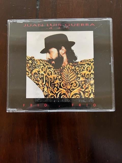 CD  Juan  Luis  Guerra, Ophalen of Verzenden, Zo goed als nieuw