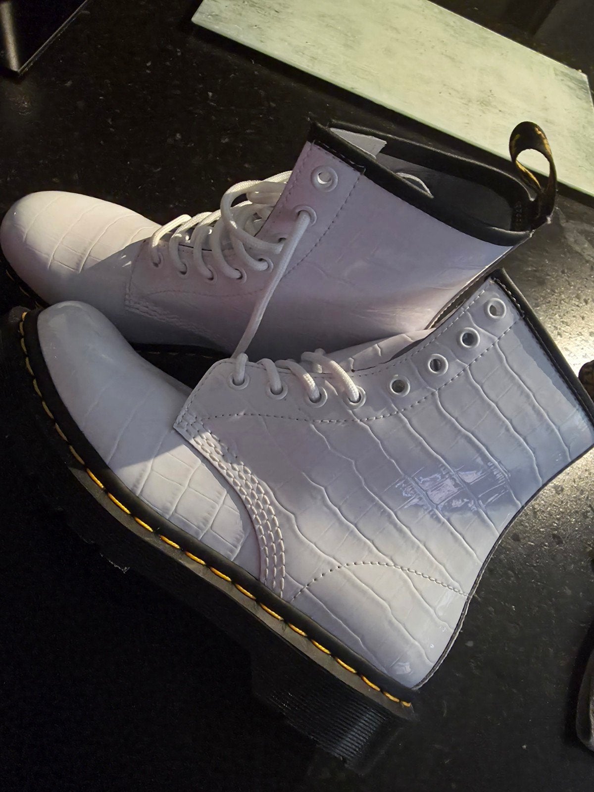 Dr. Martens 1460 W Croco wit lakleer - UK 5 / EU 38 nieuw, Wit, Lage of Enkellaarzen, Nieuw, Ophalen of Verzenden