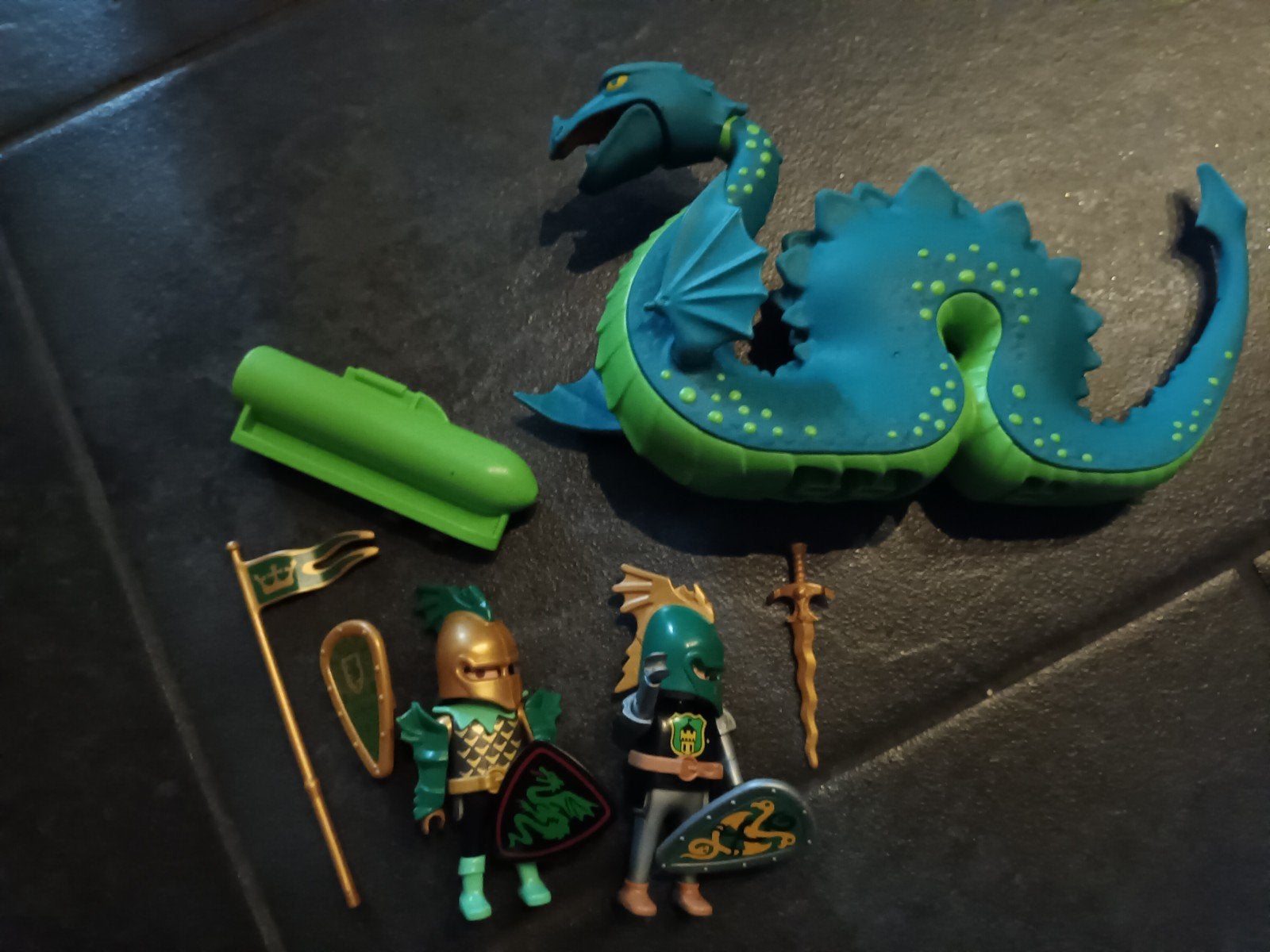 Draak met drakenjagers, Ophalen of Verzenden