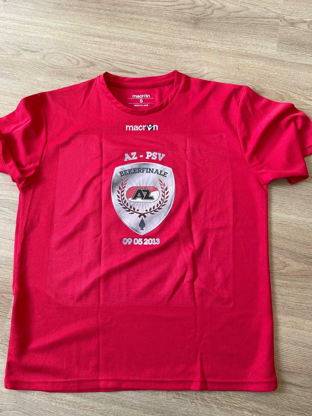 AZ - PSV Bekerfinale 2013 Shirt - Maat s, Ophalen, Zo goed als nieuw, Voetbal, Rood