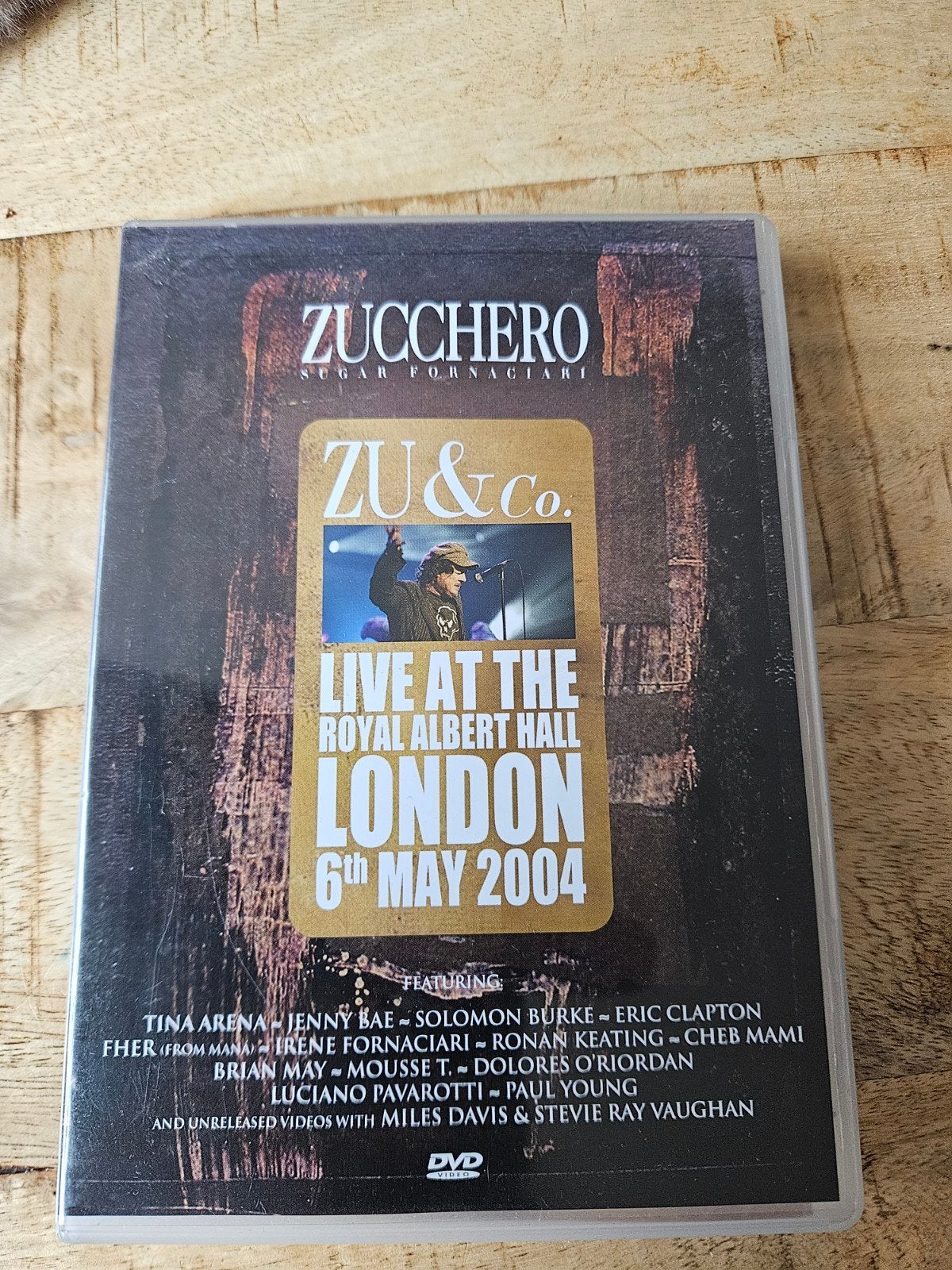 Zucchero - Live at the Royal Albert Hall London DVD, Bonusmateriaal, Gebruikt, Alle leeftijden, Spaans
