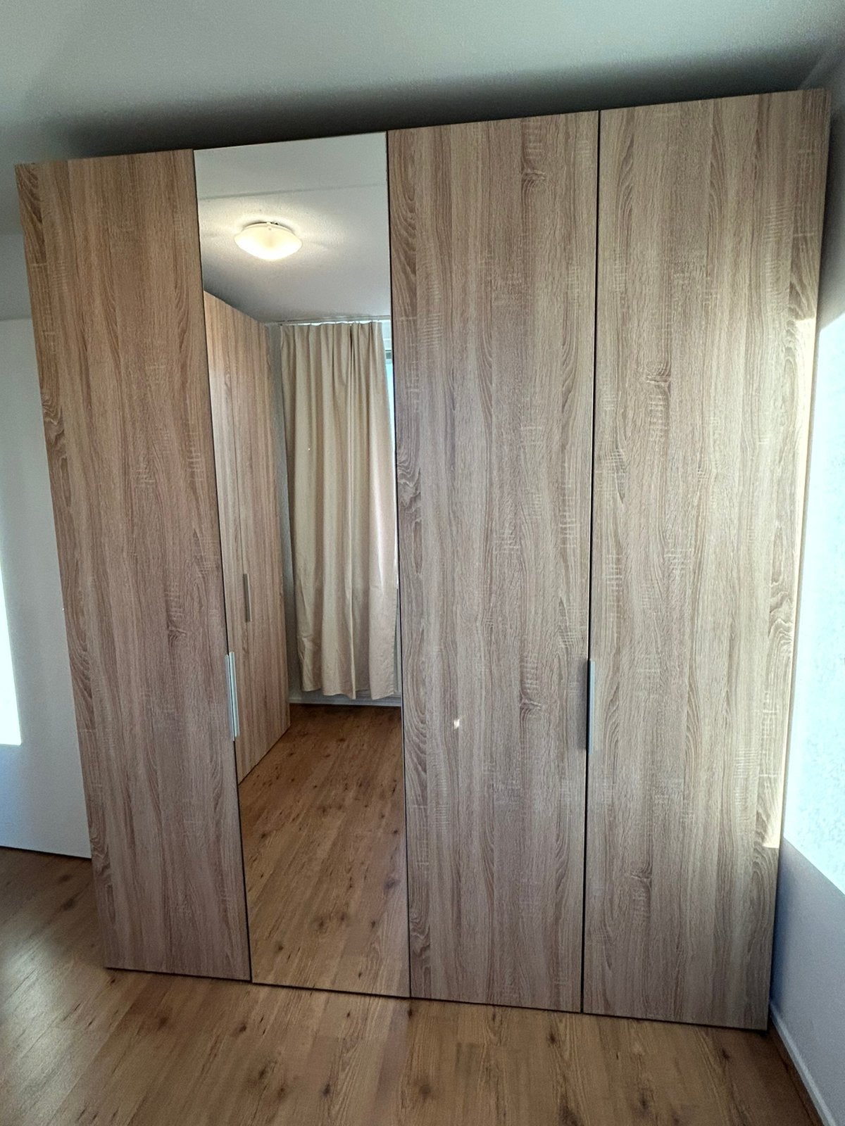 4-deurs kledingkast, Huis en Inrichting, Ophalen, 200 cm of meer, 200 cm of meer, Overige houtsoorten