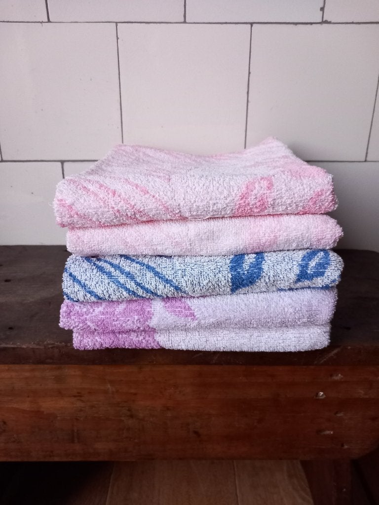 vintage handdoeken paars blauw roze met bloemen, jaren 50 60, Ophalen