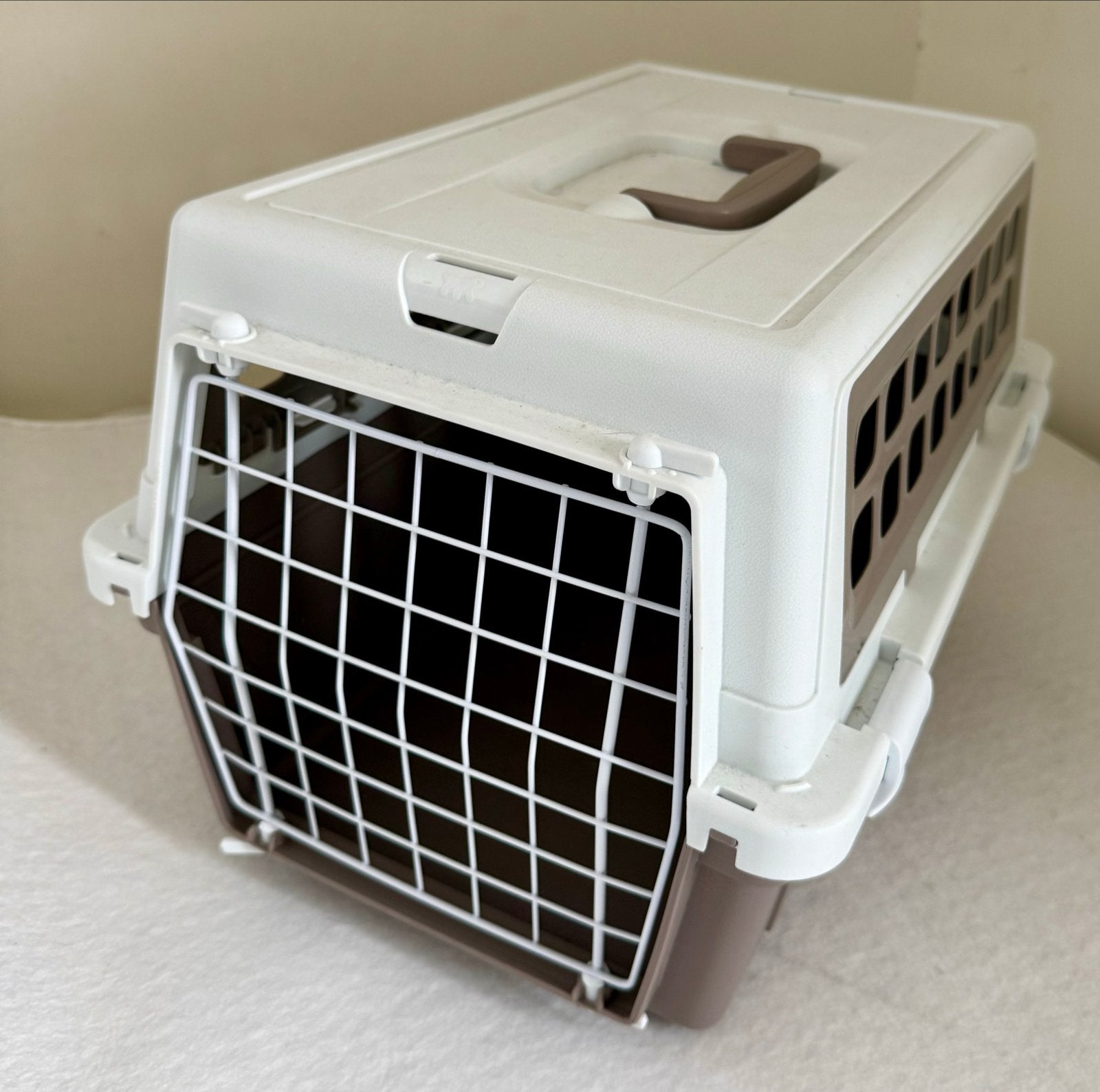 Transportbox of -kennel of draagmand  voor poes of hond, Dieren en Toebehoren, Ophalen of Verzenden, Zo goed als nieuw