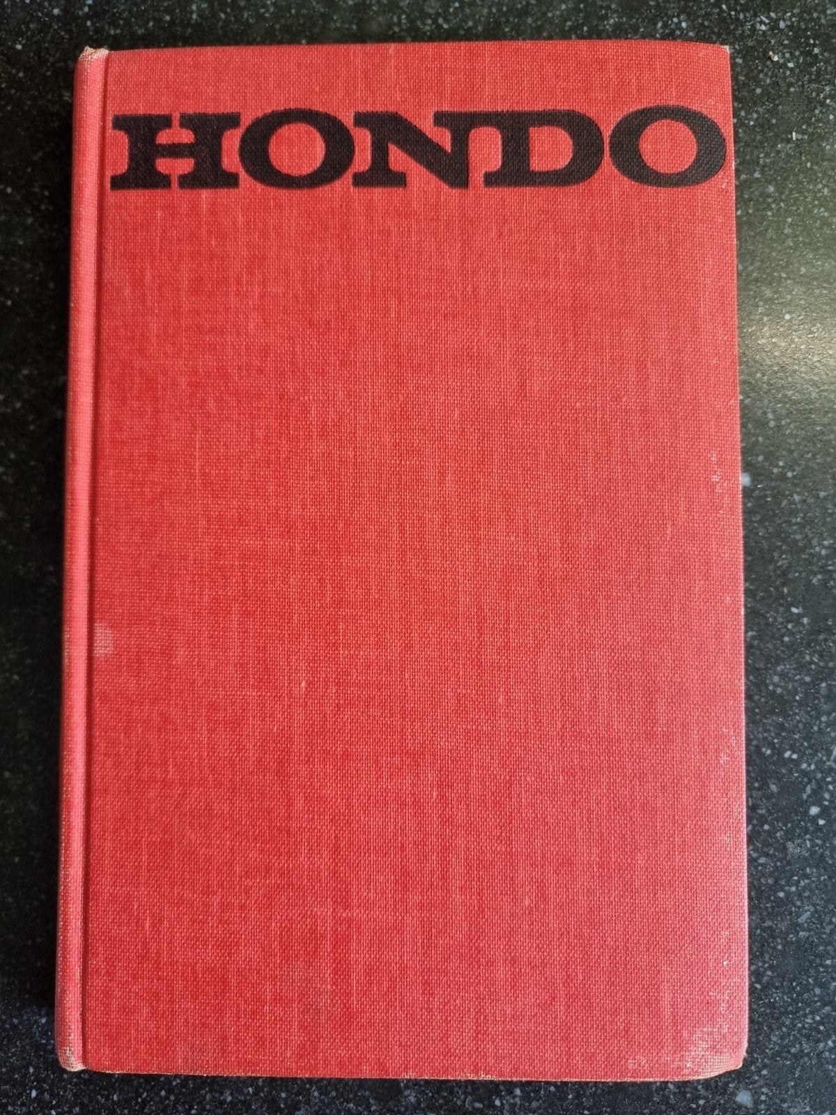 Hondo - Louis L'Amour (1953) - Western roman, Verzenden, Gelezen, Louis L'Amour, Amerika
