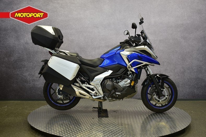 Honda NC 750 X DCT (bj 2021), Motoren, Info@motoportwormerveer.nl, Honda Motor Europe, Bedrijf, Crystal Bldng B-Unit B11.2 Rivium Blv200
2909 LK  Capelle aan den IJsel, NL