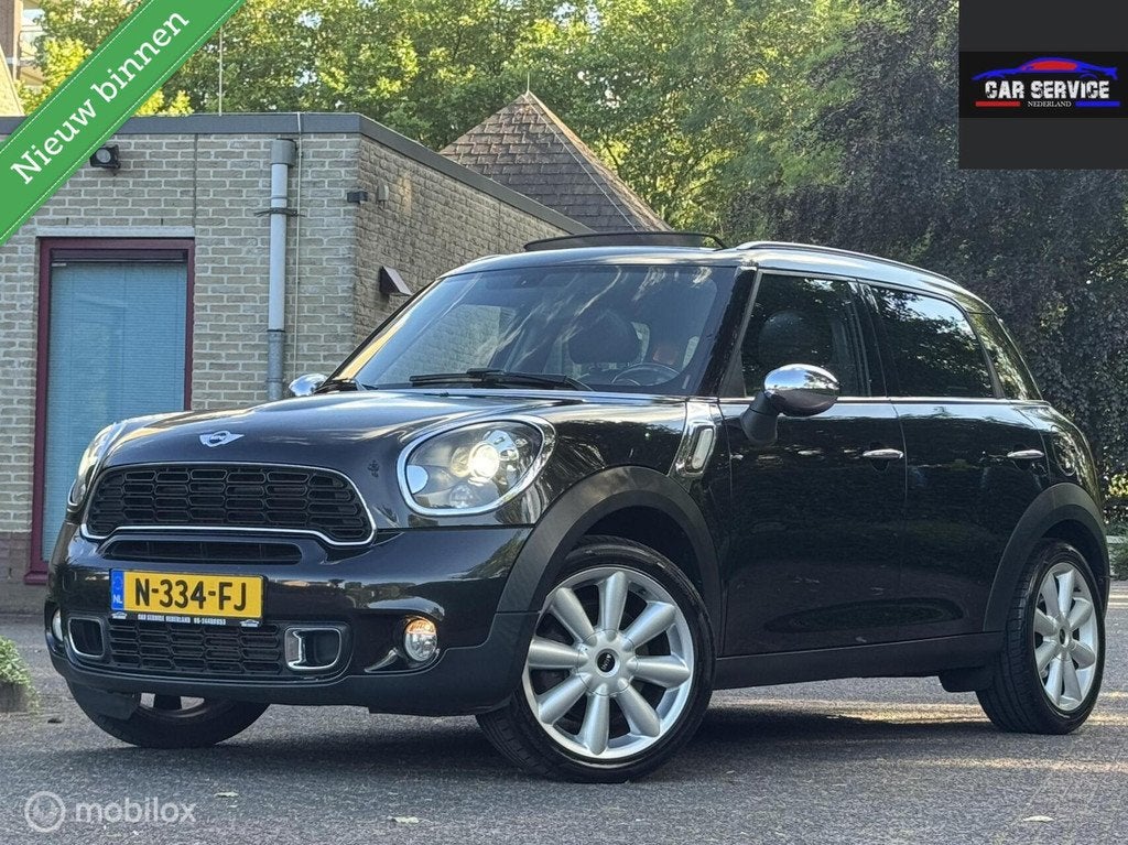 Mini Countryman 1.6 Cooper S Chili/PANO/NAVI/TREKHK/APK/AUT, Euro 5, Gebruikt, Parkeersensor, Zwart
