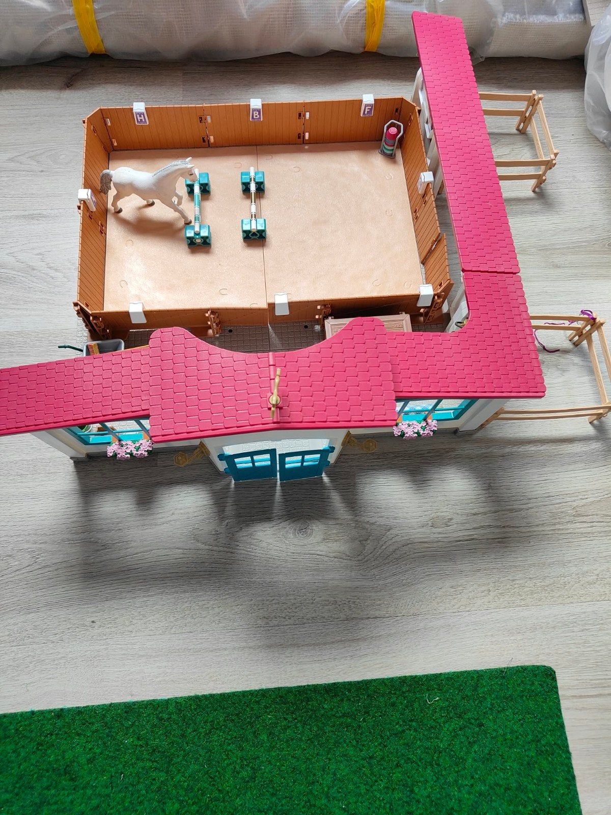 rijbak schleich, Ophalen, Zo goed als nieuw, Jongen of Meisje
