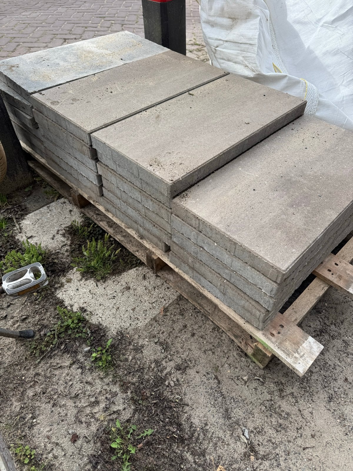 Nieuwe tegels 30x60 cm, kleur haze (bruin) - Gratis af te ha, Tuin en Terras, Tegels en Klinkers, Ophalen, Nieuw, Beton, Terrastegels