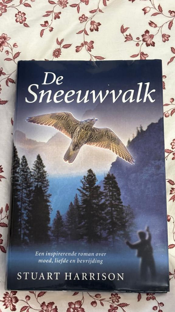 De Sneeuwvalk - Stuart Harrison (Roman), Boeken, Romans, Zo goed als nieuw, Europa overig, Ophalen of Verzenden