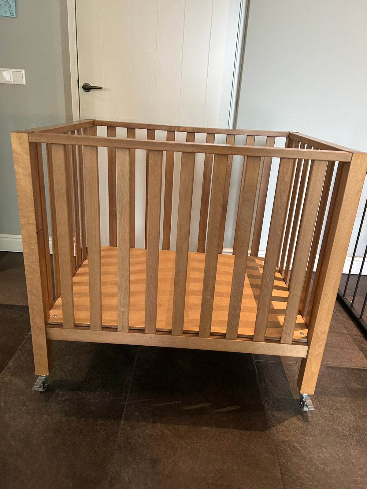 Box met wielen en box kleed, Kinderen en Baby's, Boxen, Ophalen, Zo goed als nieuw