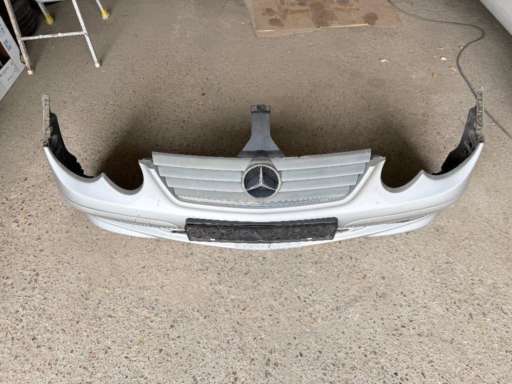 Mercedes W203 230K voorbumper AMG pakket, Ophalen, Gebruikt, Mercedes-Benz, Bumper