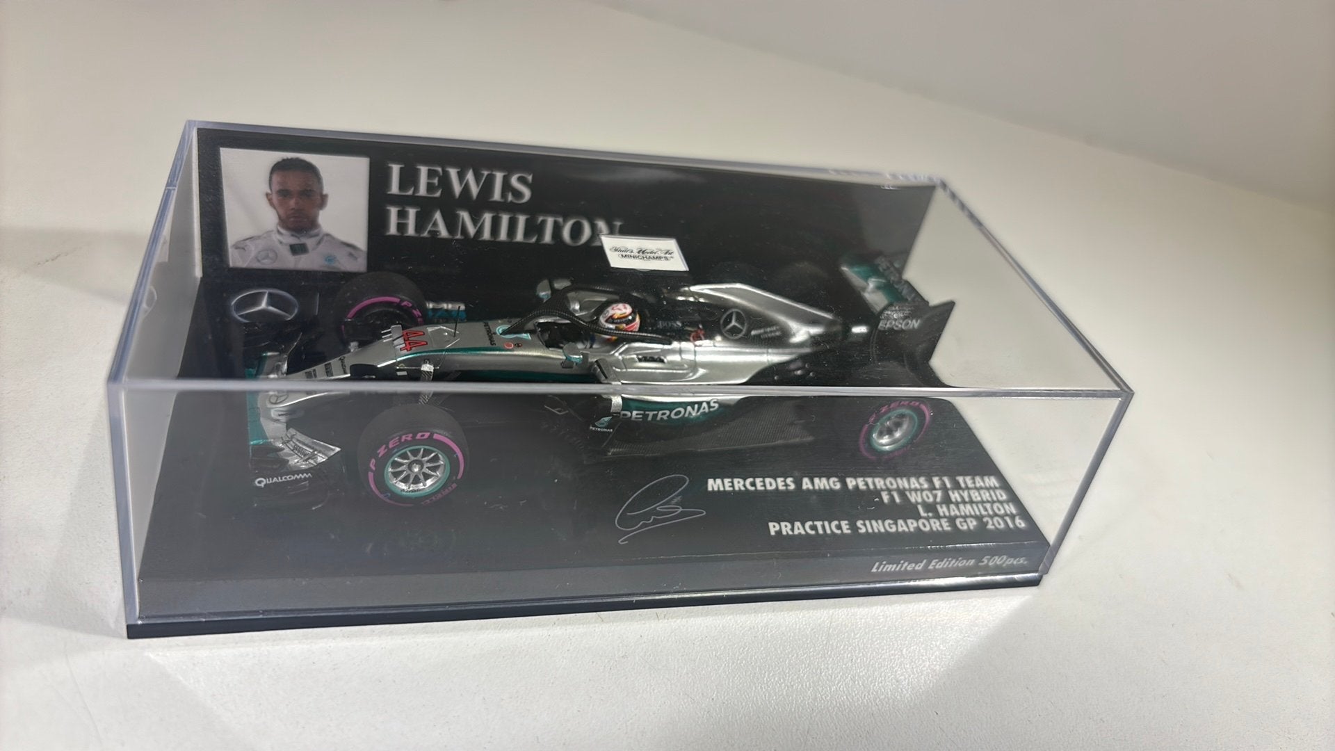F1 mercedes w07 l.Hamilton singapore 2016 minichamps 1.43, Auto, Ophalen of Verzenden, MiniChamps, A