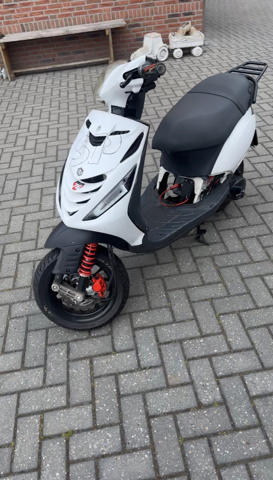 Zip 70 mhr, Fietsen en Brommers, Scooters | Piaggio, Ophalen, Maximaal 45 km/u, Zo goed als nieuw, Benzine