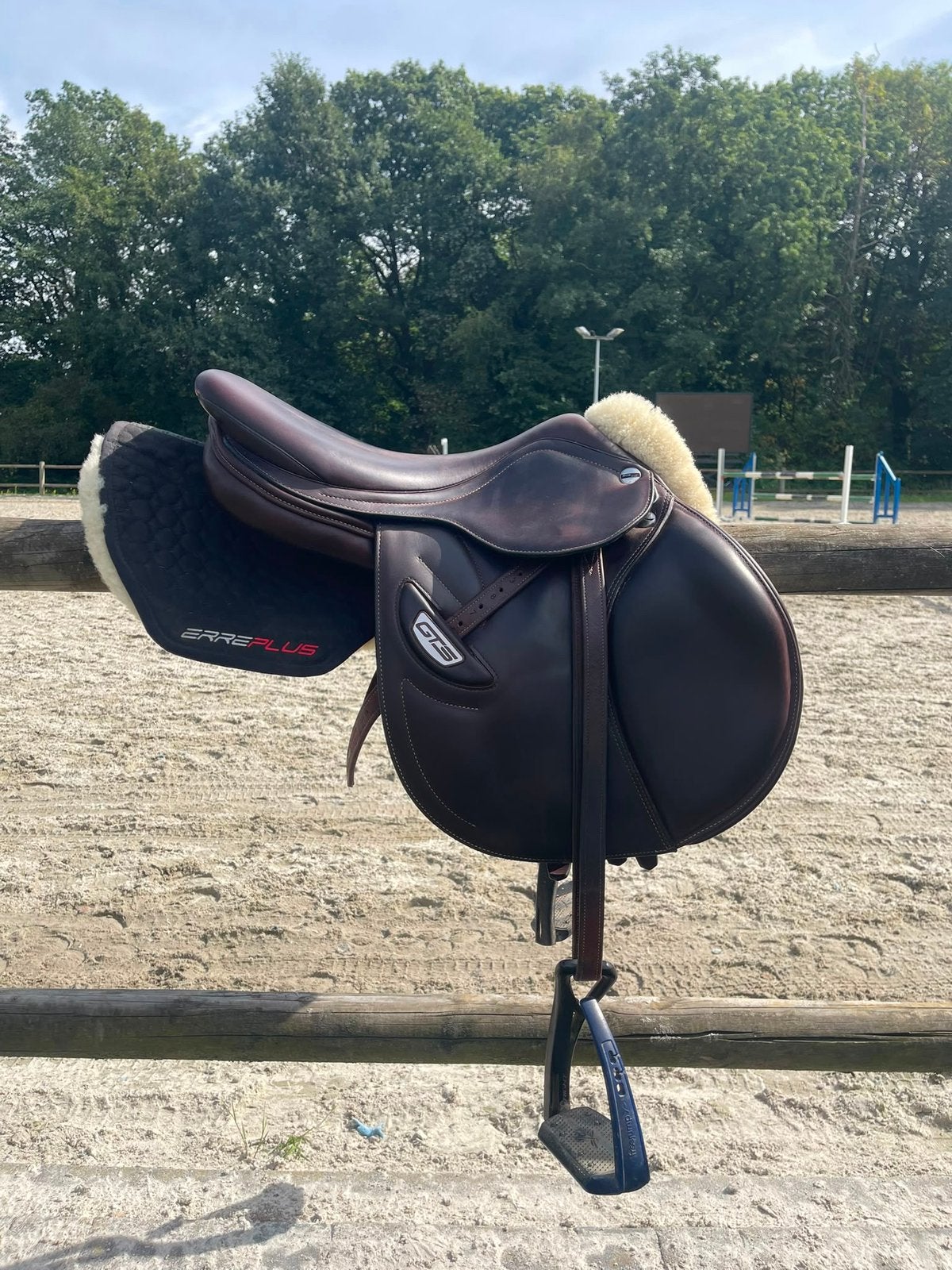 Erreplus GTS zadel 2025, Dieren en Toebehoren, Paarden en Pony's | Zadels, Vlakke zit, M (17 inch), Ophalen of Verzenden, Middel