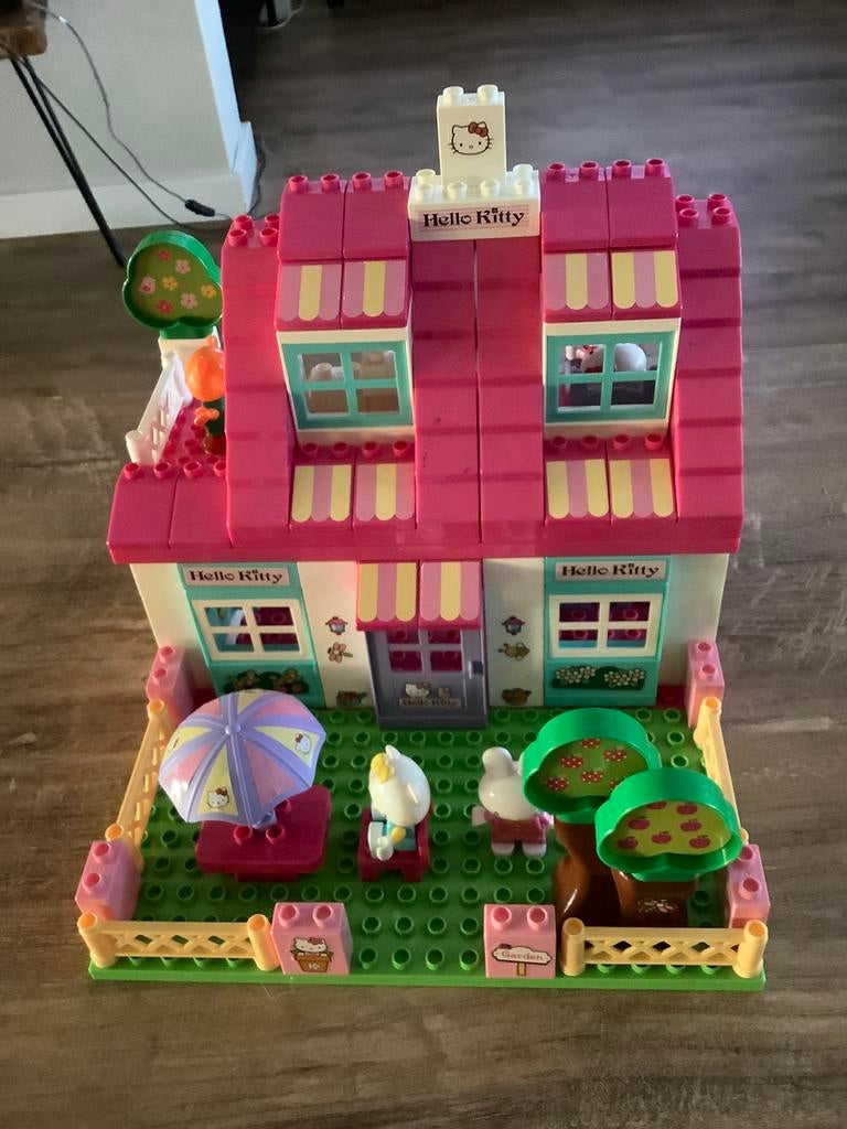 Hello kitty huis groot, Ophalen of Verzenden, Zo goed als nieuw, Duplo