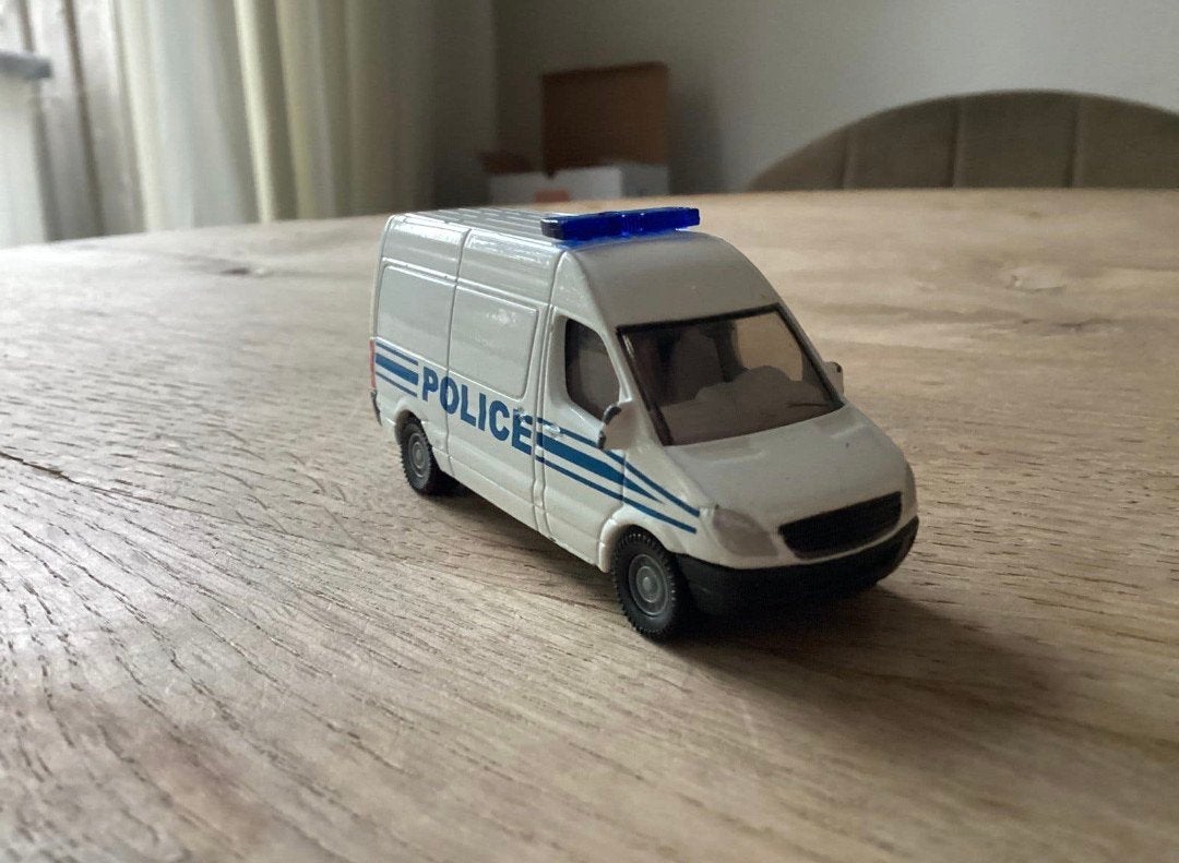 Siku Mercedes-Benz Sprinter Police nr.0804, Ophalen of Verzenden, Gebruikt, Auto