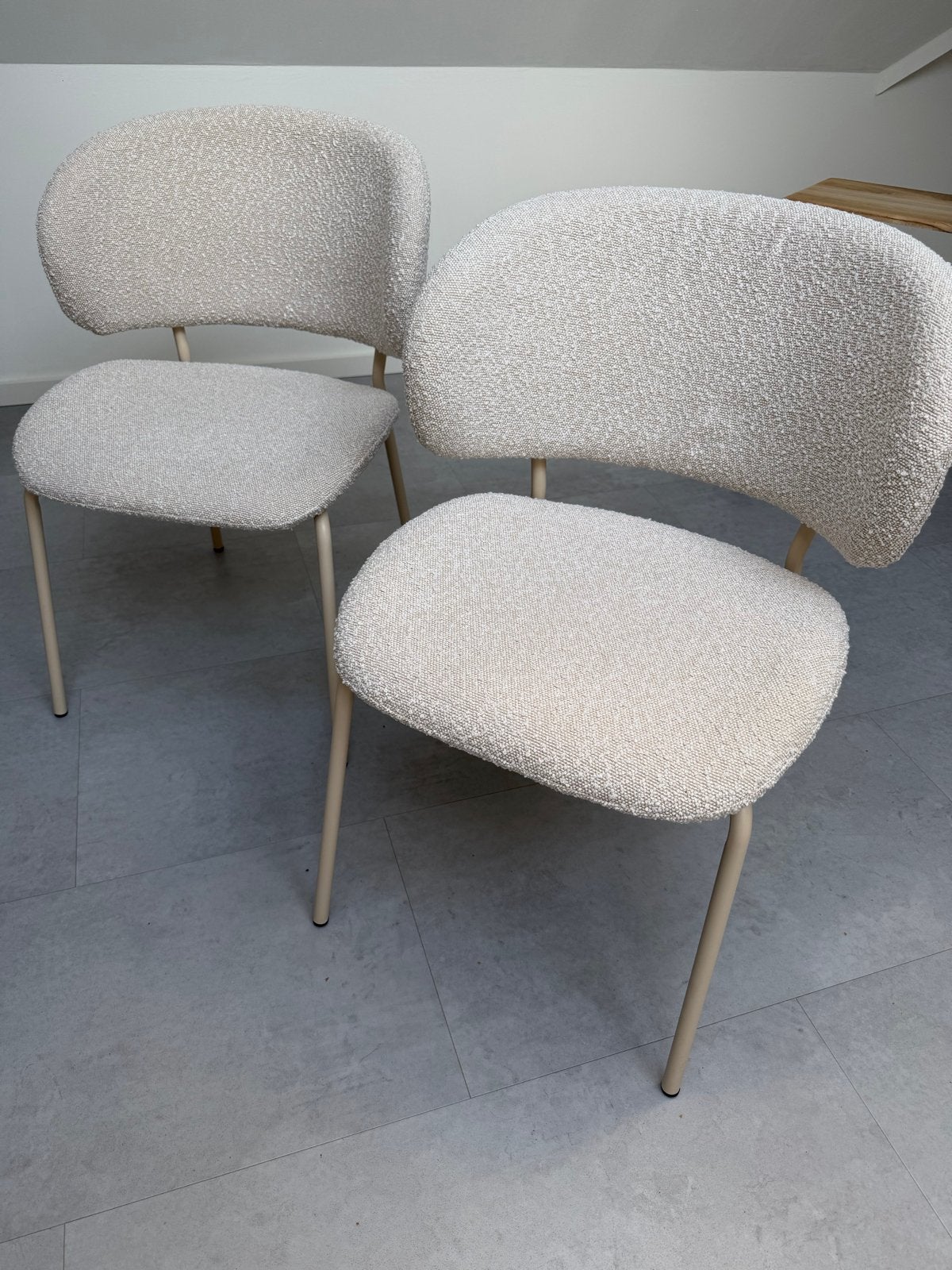 Set van 2 Bouclé Eetkamerstoelen - Crème, Huis en Inrichting, Ophalen, Twee, Overige kleuren, Zo goed als nieuw