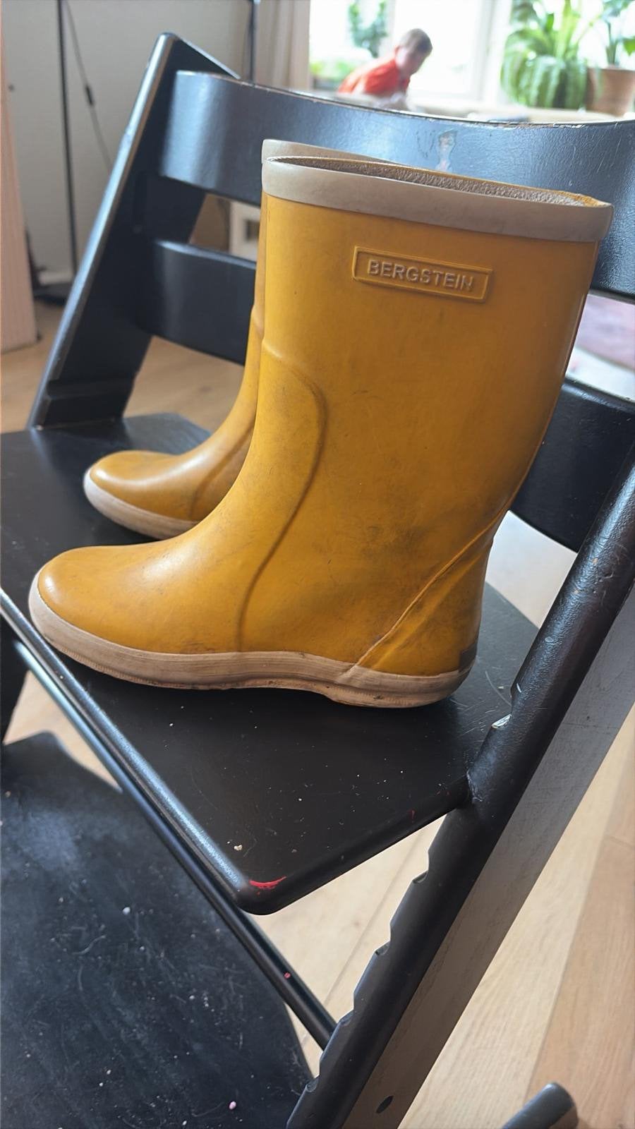 Bergstein regenlaarzen geel maat 29, Kinderen en Baby's, Kinderkleding | Schoenen en Sokken, Ophalen, Jongen of Meisje, Laarzen