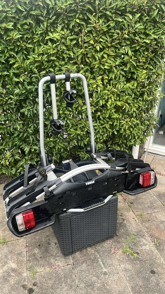 Thule fietsendrager te huur (2 fietsen), Ophalen, Elektrische fiets, Zo goed als nieuw, 2 fietsen
