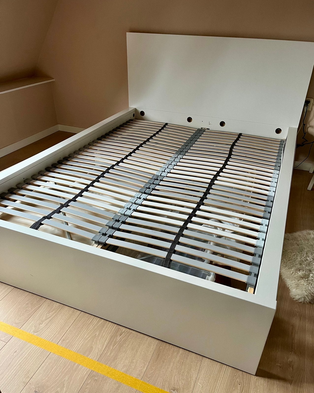 Ikea Malm bed 140x200 incl lattenbodem, Huis en Inrichting, Slaapkamer | Bedden, Ophalen, Gebruikt, Wit, 140 cm