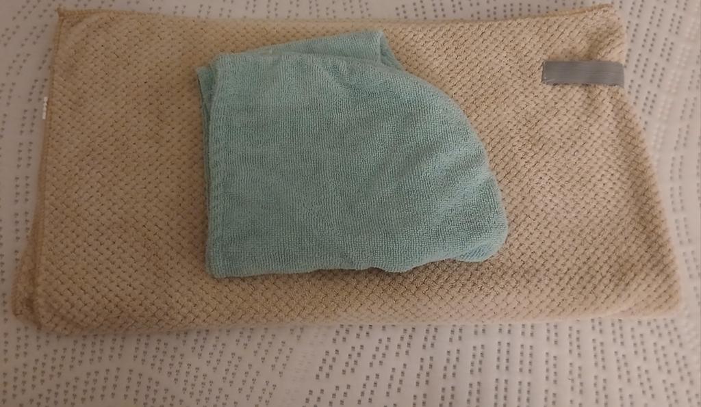 2x microvezel haarhanddoeken - kleine en grote set, Ophalen of Verzenden, Nieuw, Handdoek