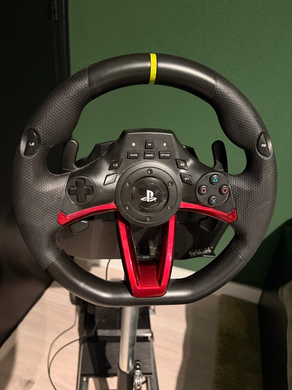 HORI Wireless Racing Wheel APEX met Wheel stand pro, Spelcomputers en Games, Ophalen, Zo goed als nieuw, PlayStation 4, Draadloos