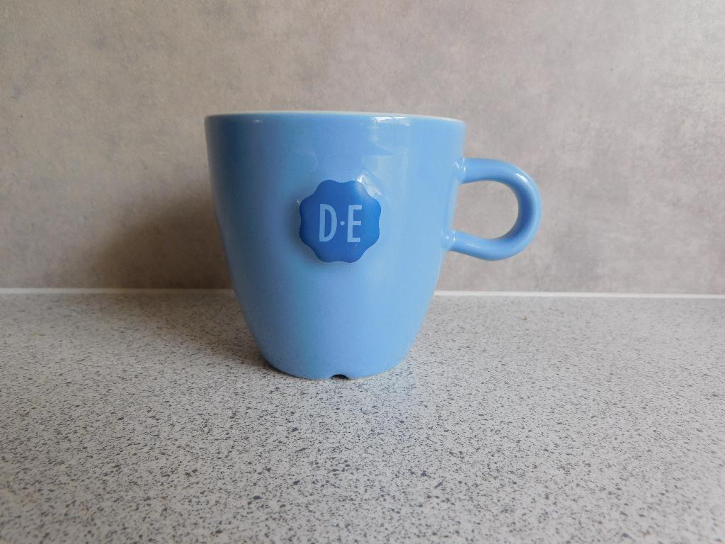 Mok 270 ml. Blauw Zegel Royal Raja Douwe Egberts, Ophalen of Verzenden, Zo goed als nieuw, Overige stijlen, Kop(pen) en/of Schotel(s)