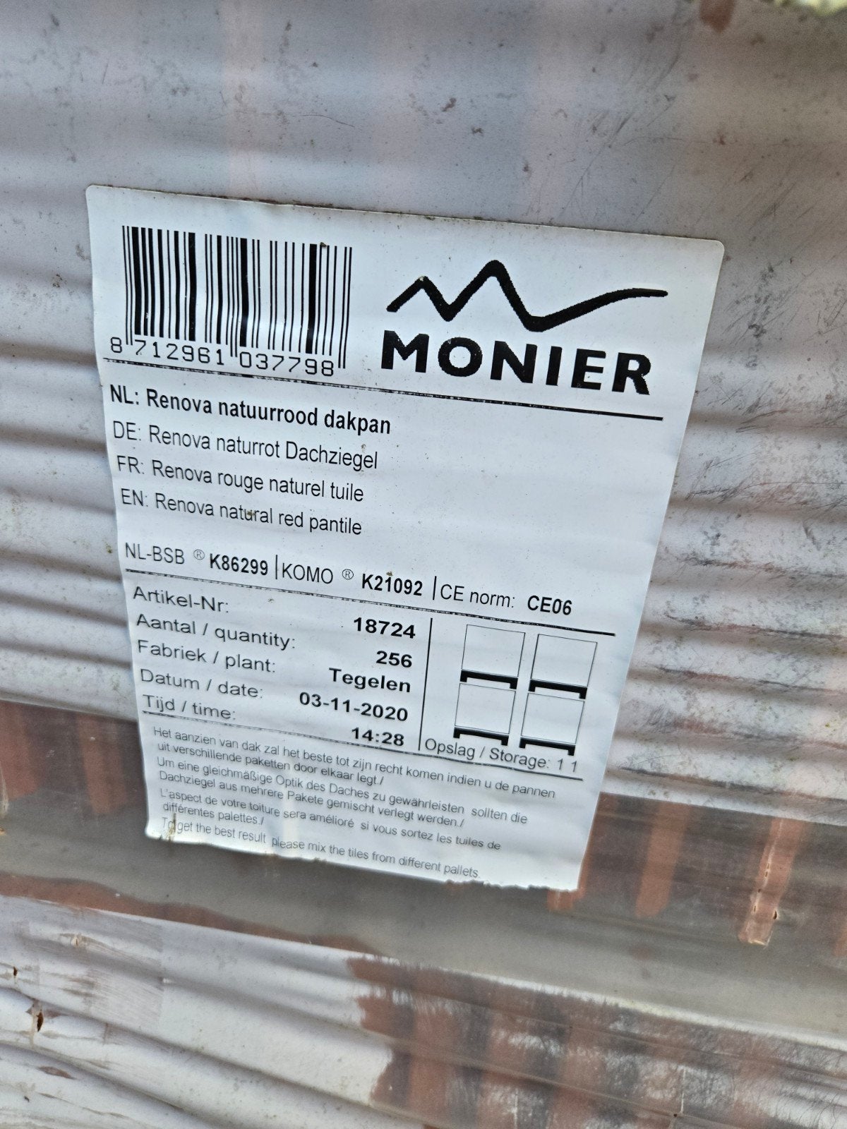 Monier Renova natuurrood dakpannen - Nieuw, Ophalen, Steen of Klei, Zwart, Nieuw