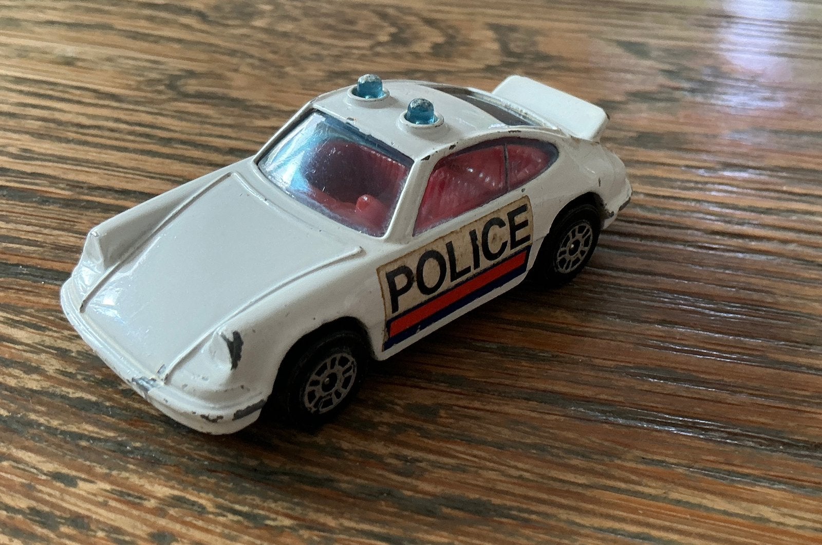 Oude Porsche Carrera rijkspolitie auto Corgi toys, Hobby en Vrije tijd, Modelauto's | Overige schalen, Ophalen, Gebruikt, Auto