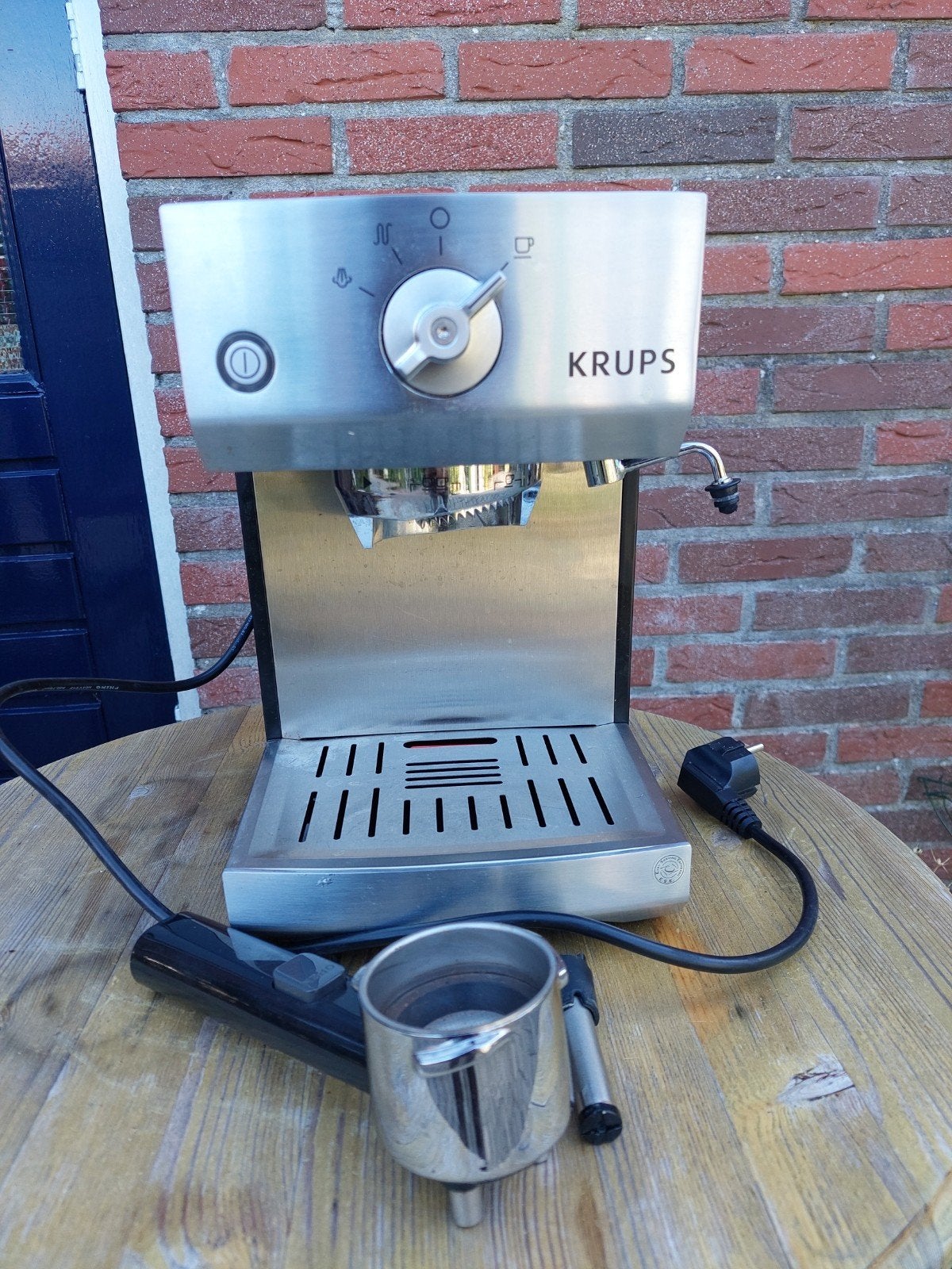 Krups espressomachine XP524, Ophalen, Espresso apparaat, Gemalen koffie, Afneembaar waterreservoir