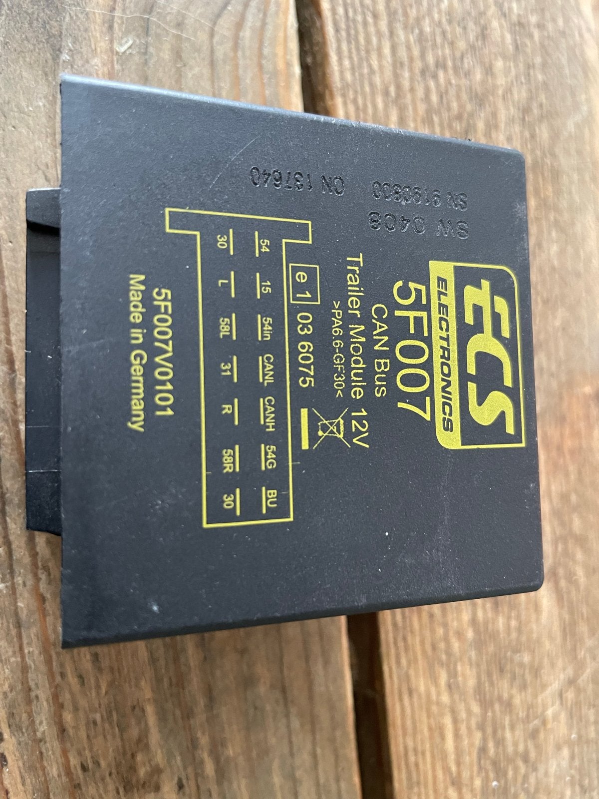ECS Electronics 5F007 CANbus Module golf 6, Auto-onderdelen, Ophalen of Verzenden, Gebruikt
