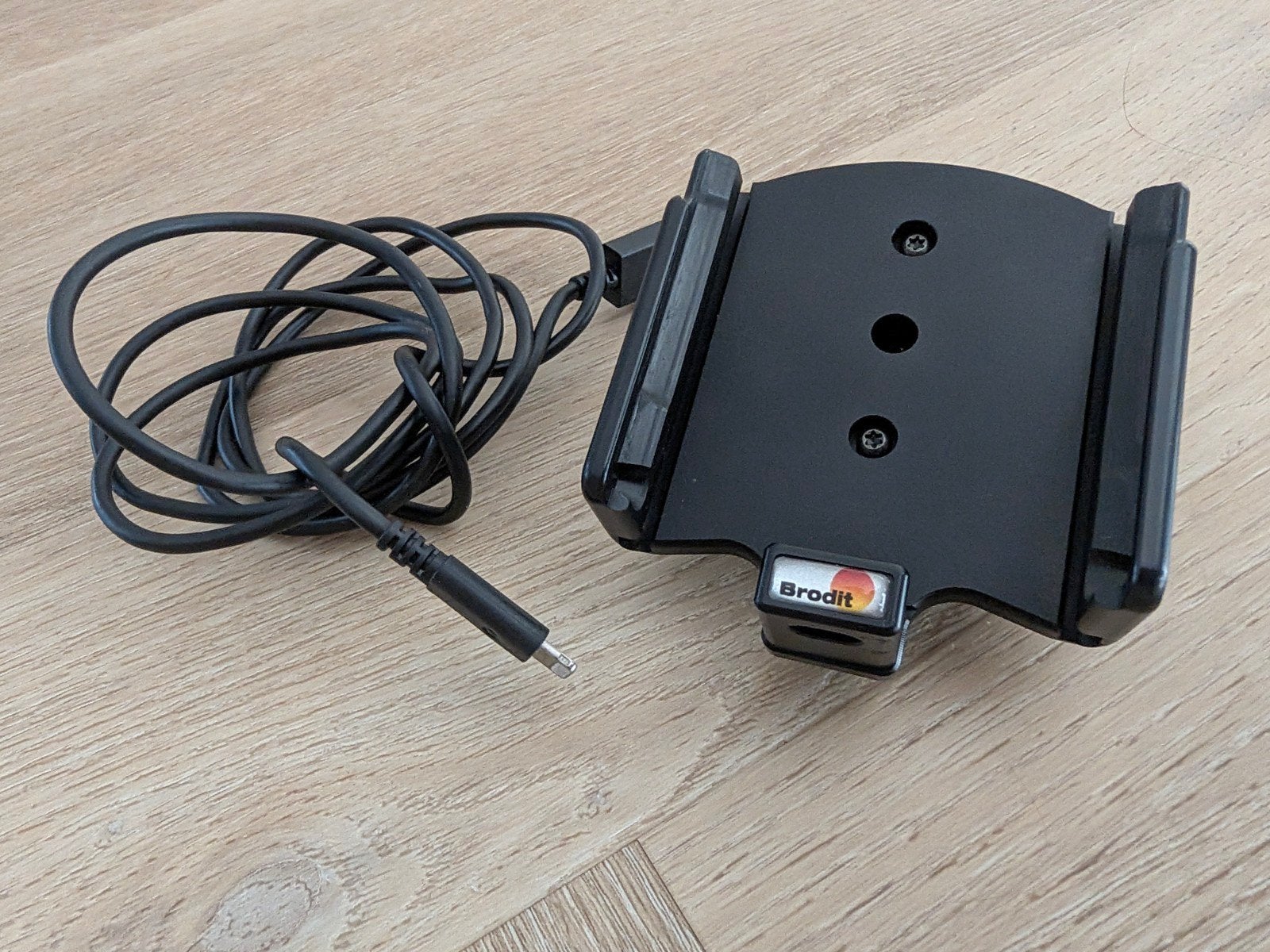 Brodit iPhone 12 telefoonhouder met oplaadkabel, Ophalen of Verzenden, Gebruikt