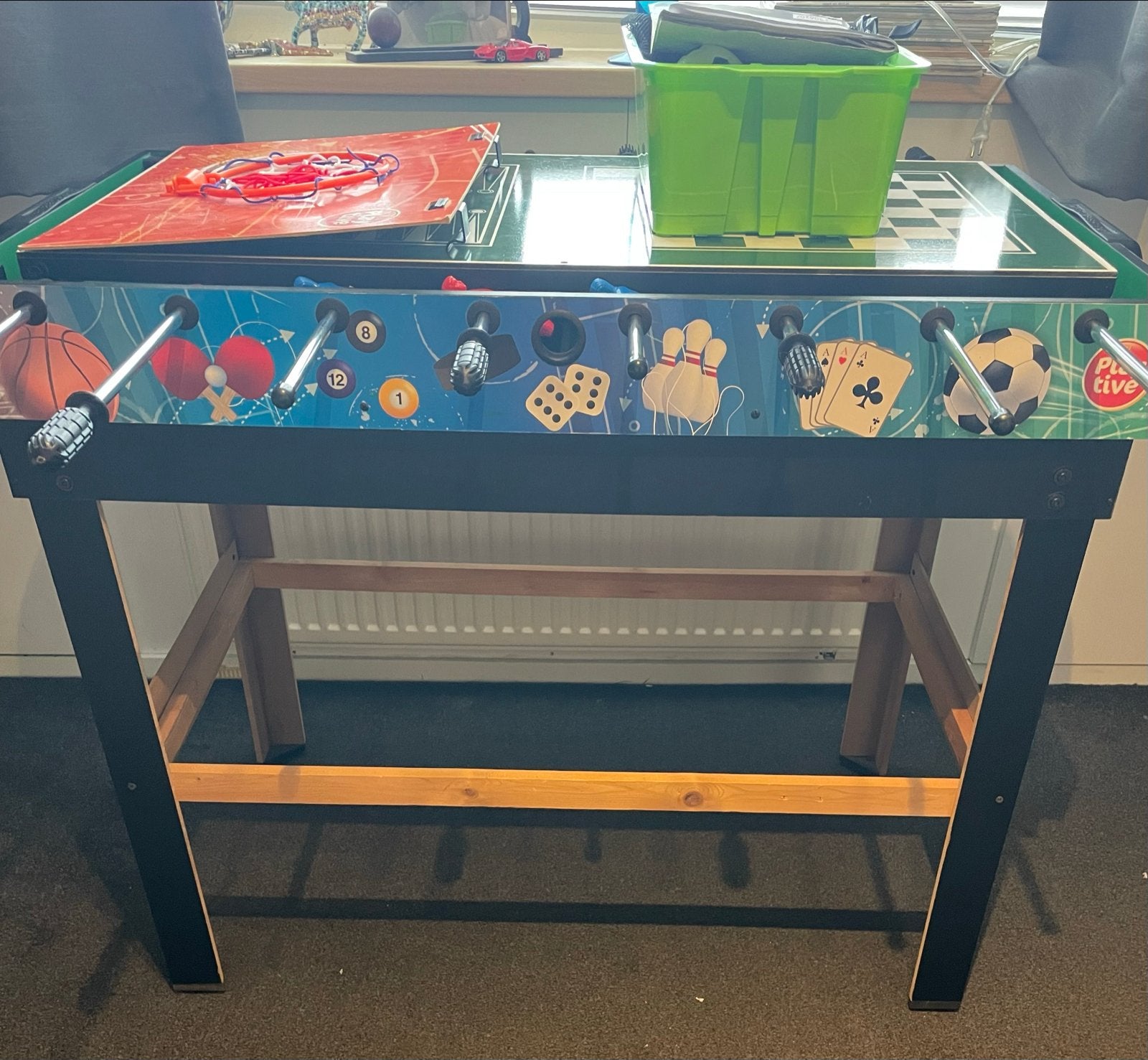 Playtive 16-in-1 Multifunctionele Speeltafel, Ophalen, Gebruikt, Jongen of Meisje