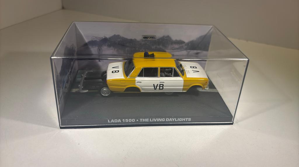 Lada 1500 james bond atlas 1.43, Overige merken, Auto, Ophalen of Verzenden, A