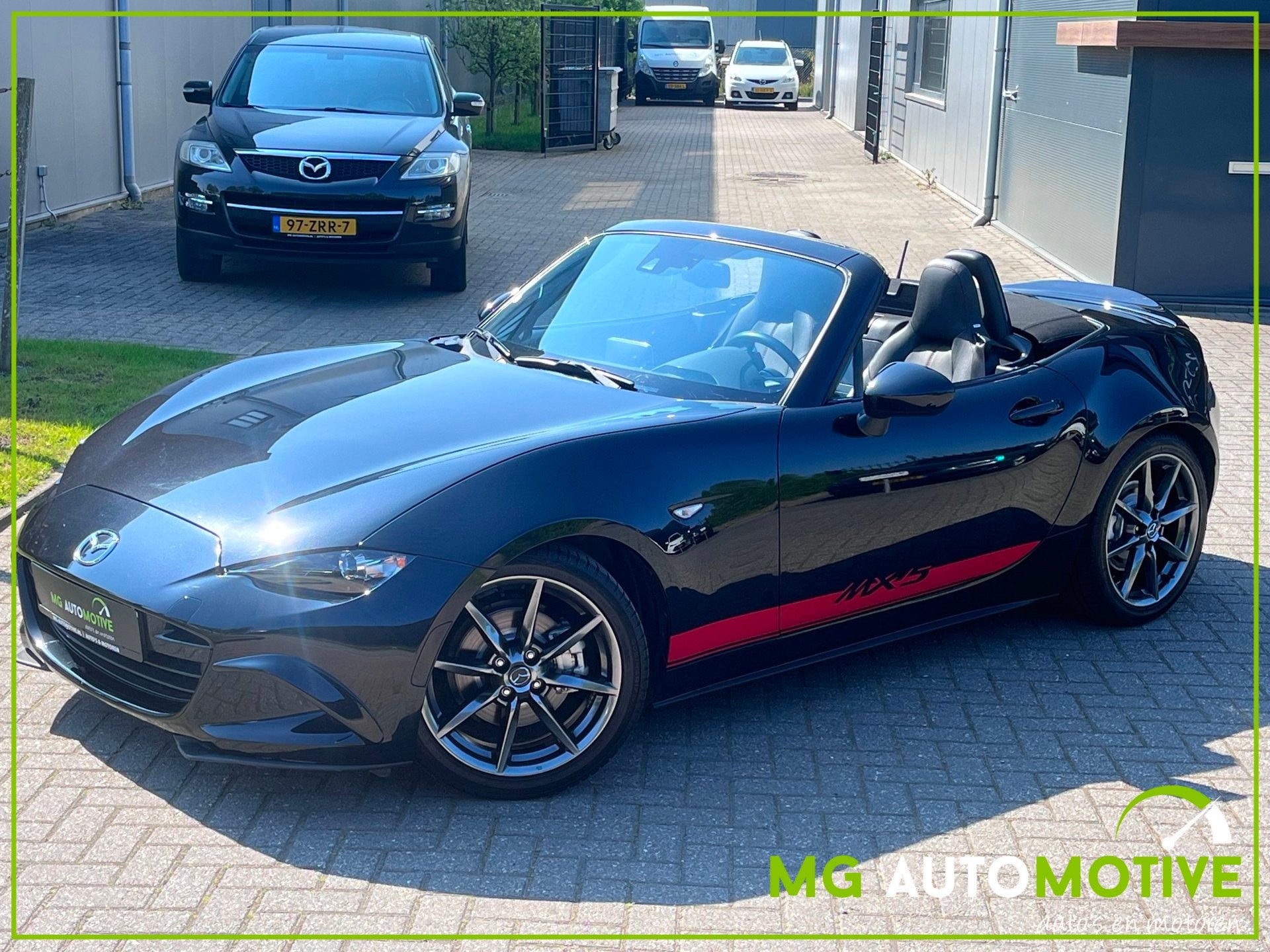 Mazda MX-5 2.0 SkyActiv-G 160 GT-M | Leder | Clima | verlaag, Auto's, Mazda, 1998 cc, Gebruikt, Zwart, Cabriolet