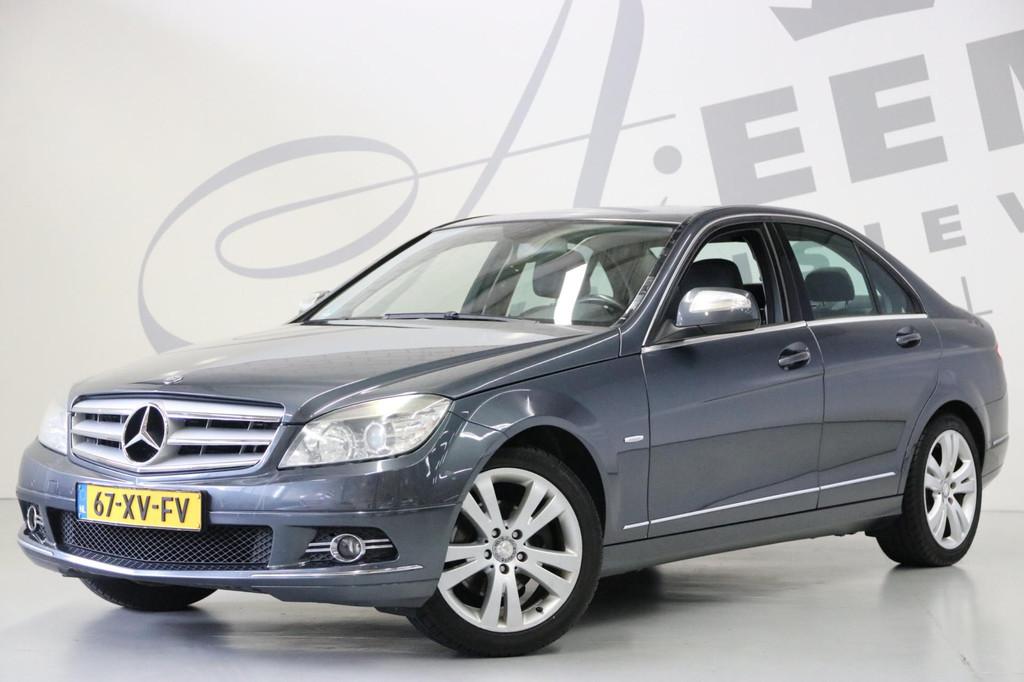 Mercedes-Benz C-klasse 180 K Avantgarde/Trekhaak, Auto's, Mercedes-Benz, Achterwielaandrijving, Gebruikt, Zwart, Origineel Nederlands