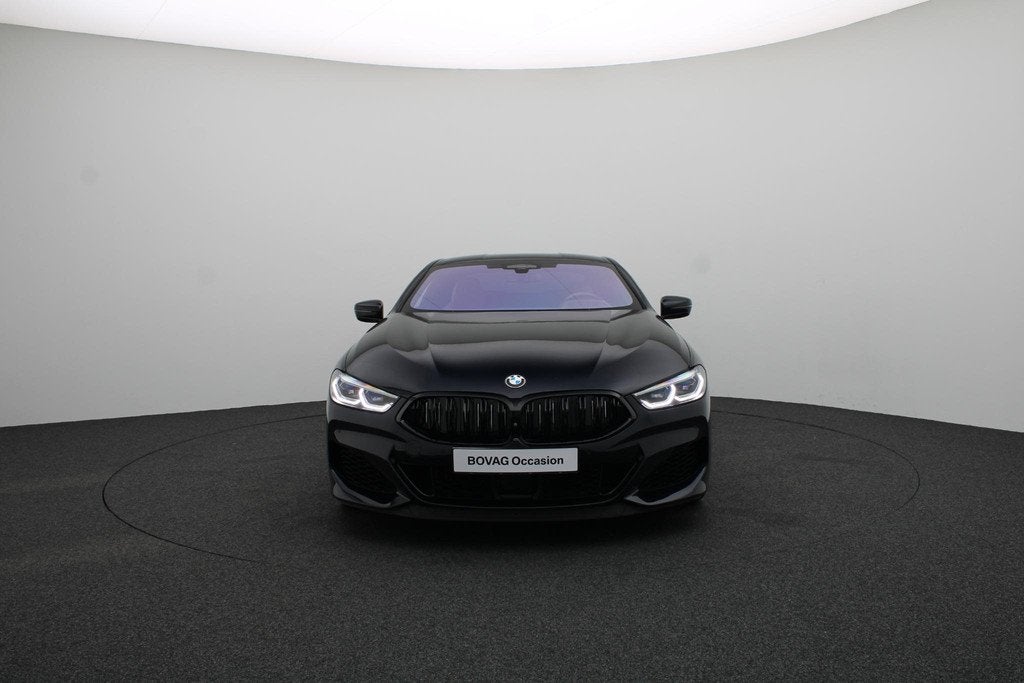 BMW 8 Serie Coupé M850i xDrive High Executive | Audio Media, Auto's, BMW, Automaat, 12 maanden, Stof, Gebruikt