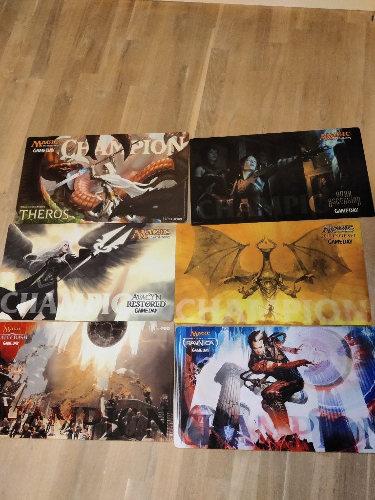 Diverse Magic playmats, o.a. gameday, Ophalen of Verzenden, Nieuw, Overige typen