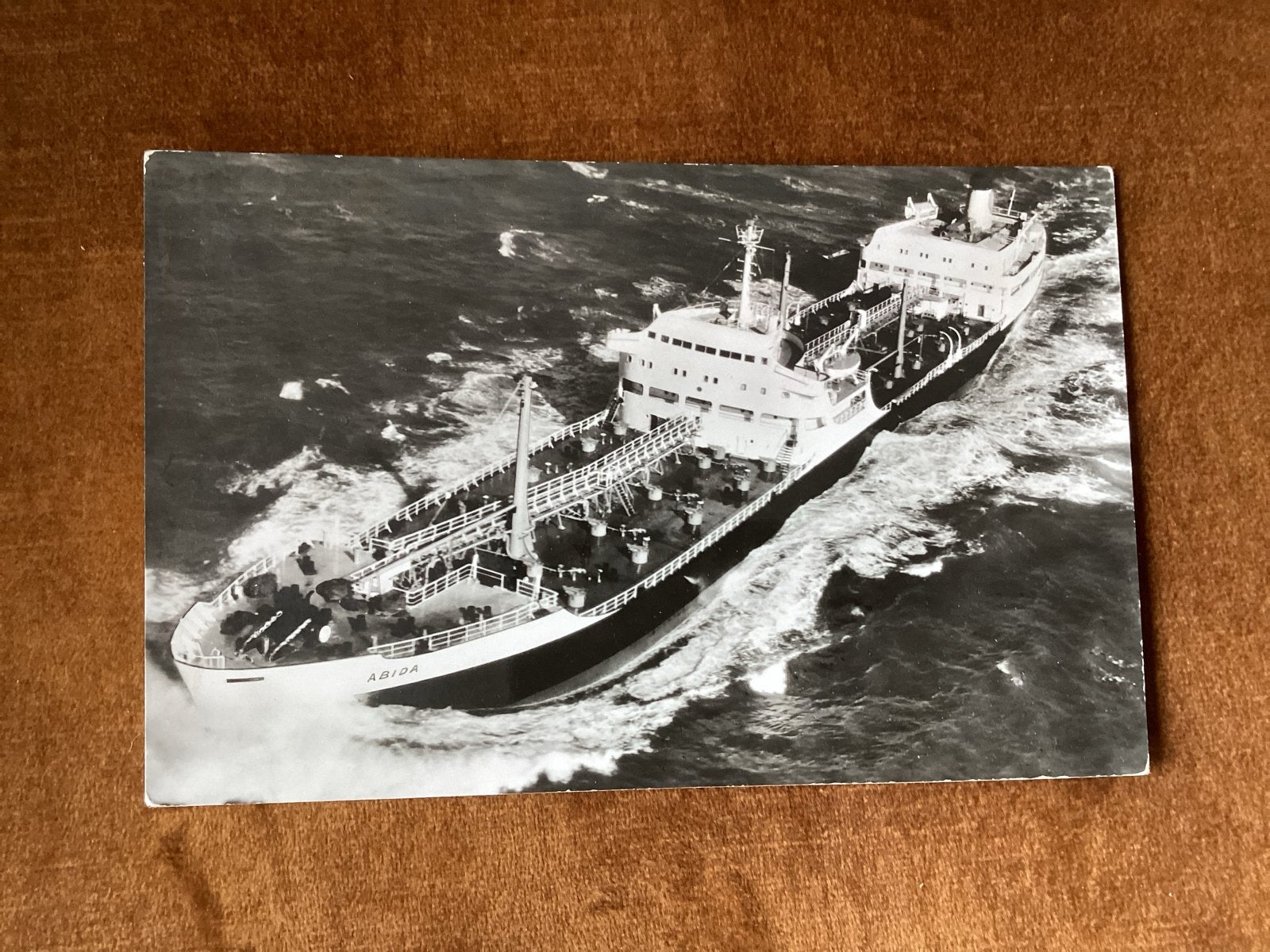 Ze m.s. ABIDA Shell Tankers N.V. 1960, Verzamelen, Ophalen of Verzenden, Kaart, Foto of Prent