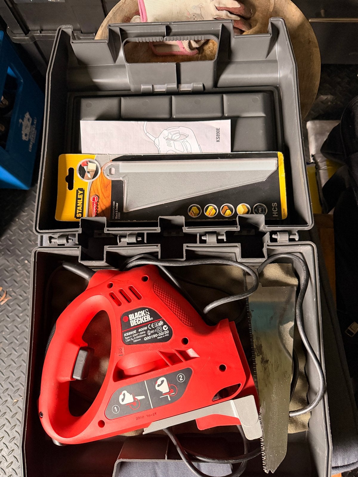 Black & Decker KS890E Reciprozaag met accessoires, Gebruikt, 70 mm of meer, 600 tot 1200 watt, Ophalen of Verzenden
