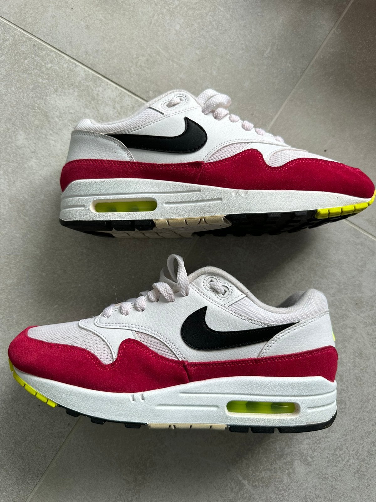 Nike Air Max 1 White Black Volt Rush, Overige kleuren, Ophalen of Verzenden, Sneakers of Gympen, Zo goed als nieuw