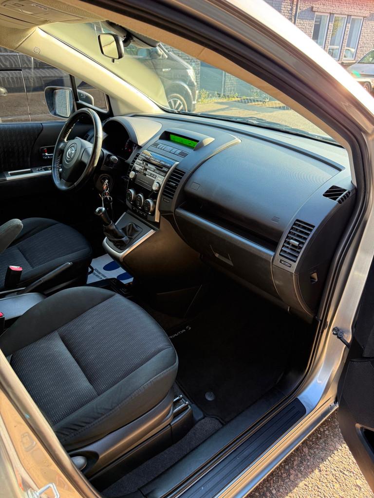 Mazda Mazda5